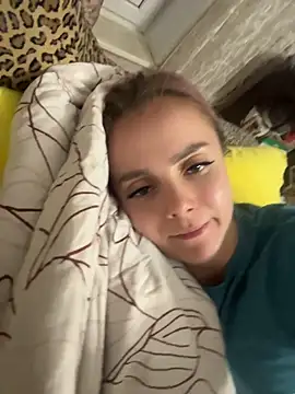 AlisaKissss 라이브 XXX 채팅