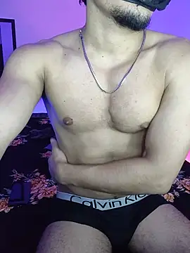 Chat +18 de roxiii_ ao vivo