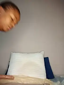AfricanPopi Adlı Modelin Canlı XXX Sohbeti