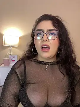 AlmaraRouge's Live XXX Chat