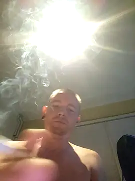 piercingpik's Live XXX Chat