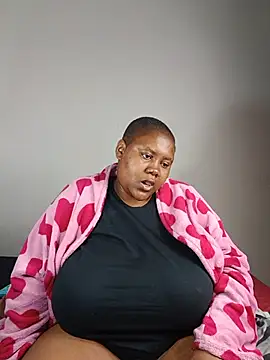 Chatroom XXX en direct de Suger-Boobs