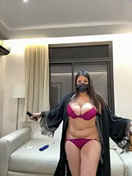 Show modela Ahlam7578 na web-kameri