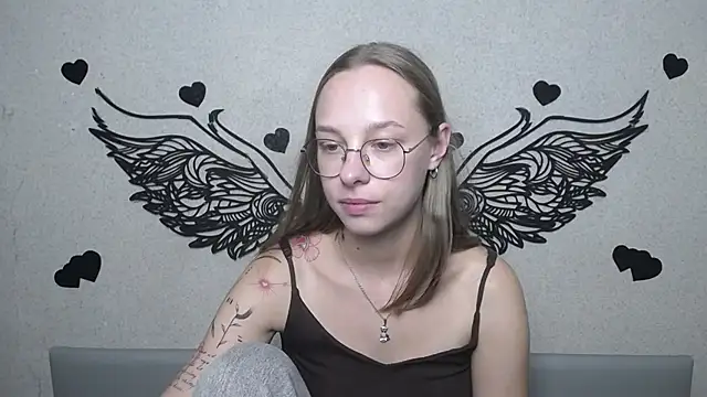 SteshaGlass Chat XXX in diretta