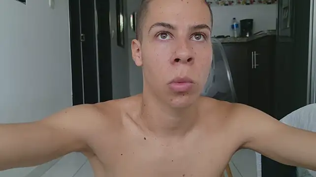 XXX chat uživo modela grey___27