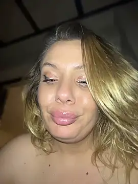 KrisKkiki Live XXX-Chat