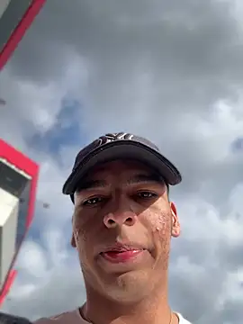 צ'אט XXX בשידור חי של The_Conquer