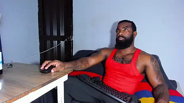 XXX chat uživo modela Freedom_24