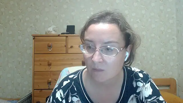 Smart_Rose's Live XXX Chat