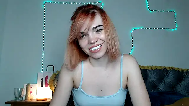 olivka-flower's Live XXX Chat