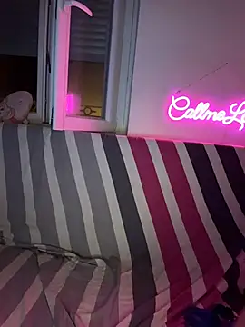 callmelouve Live XXX-chat