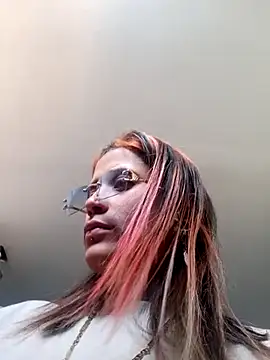 Lya_Ross19's Live XXX Chat