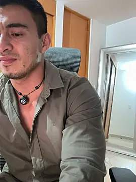 Chris_Clarck Live XXX-Chat