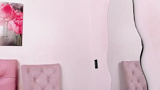 צ'אט XXX בשידור חי של pinky_f00x