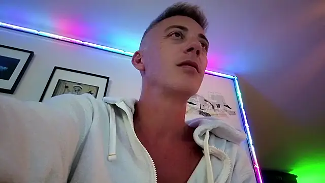 XXX chat uživo modela 1Hugo1