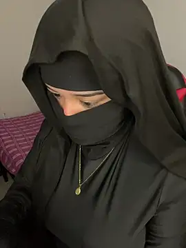 rhizanthella_'s Live XXX Chat