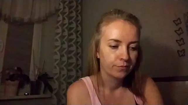 Chat +18 de JenniferAlone ao vivo