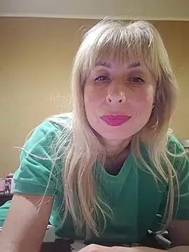 SelinaLovqx's Live XXX Chat