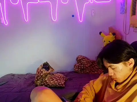 urfemboy_cummer Obrolan Langsung XXX