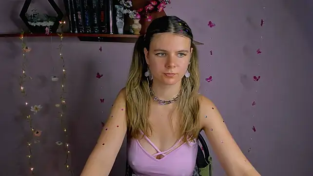 Chat +18 de Zorianaa ao vivo