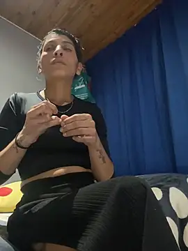 ImCrazzy Live XXX Chat
