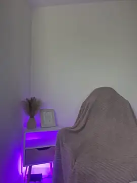 Liah__19 Adlı Modelin Canlı XXX Sohbeti
