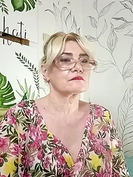 Catty_Lady 라이브 XXX 채팅