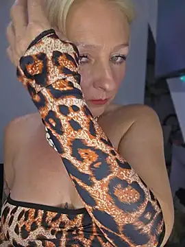 Chatroom XXX en direct de PocketPIxiUK