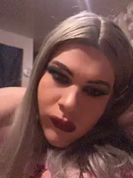 BettySapphire Adlı Modelin Canlı XXX Sohbeti