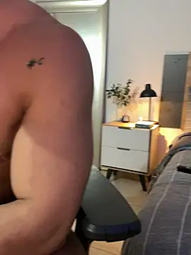 Chris_Clarck – Naživo XXX chat