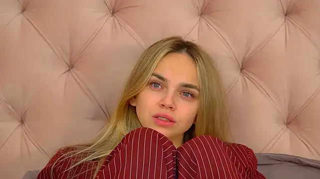 AnitaVenture's Live XXX Chat