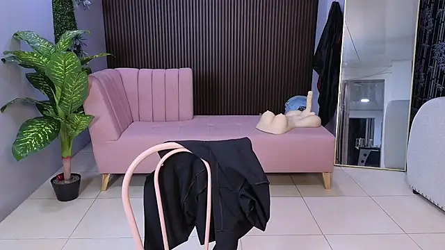 sexx_adict Adlı Modelin Canlı XXX Sohbeti