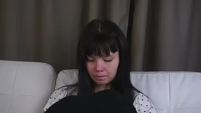 EnolaPizza – Live XXX-chat
