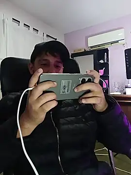 Онлайн чат XXX BadboyX333