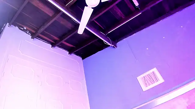 MiaRaven_'s Live XXX Chat