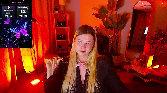 CelestineMauriac Chat XXX in diretta