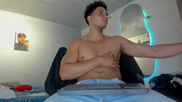 Онлайн чат XXX Kris_Khalifa69