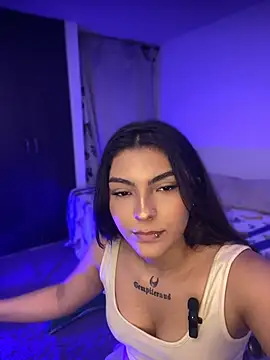 Онлайн чат XXX Mia_Lunee
