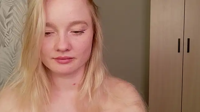 Shawty_Mia Live XXX-chat