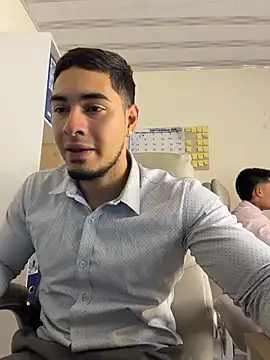 Dimitri_Colleman Adlı Modelin Canlı XXX Sohbeti