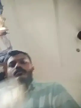 HasslingSnowball XXX чат на живо
