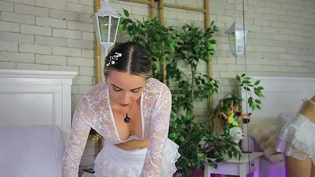 EmillyBronte's Live XXX Chat
