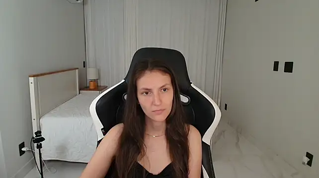 upssnowy's Live XXX Chat