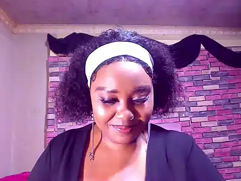 BustySavita's Live XXX Chat