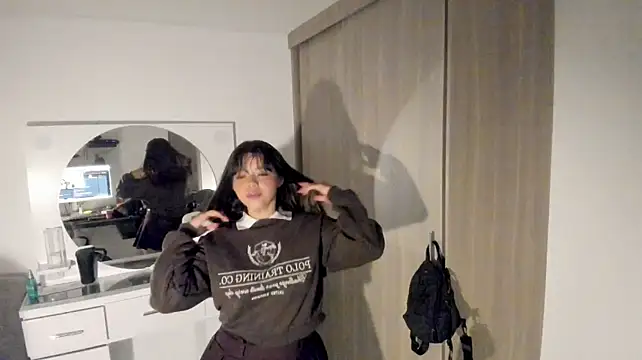 NikaVelvet1 现场XXX聊天