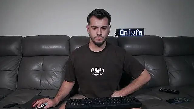 CrazyDom1 Live XXX Chat