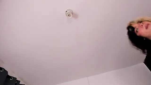 Hunter_Moon Live XXX-chat