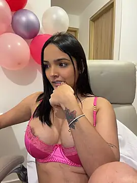 Chloelarsons Chat XXX in diretta