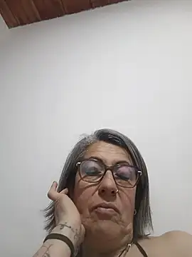 Chat XXX ao vivo de nocturnewhisper
