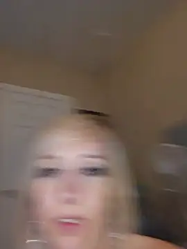 AmethystFoxx élő XXX-chatje